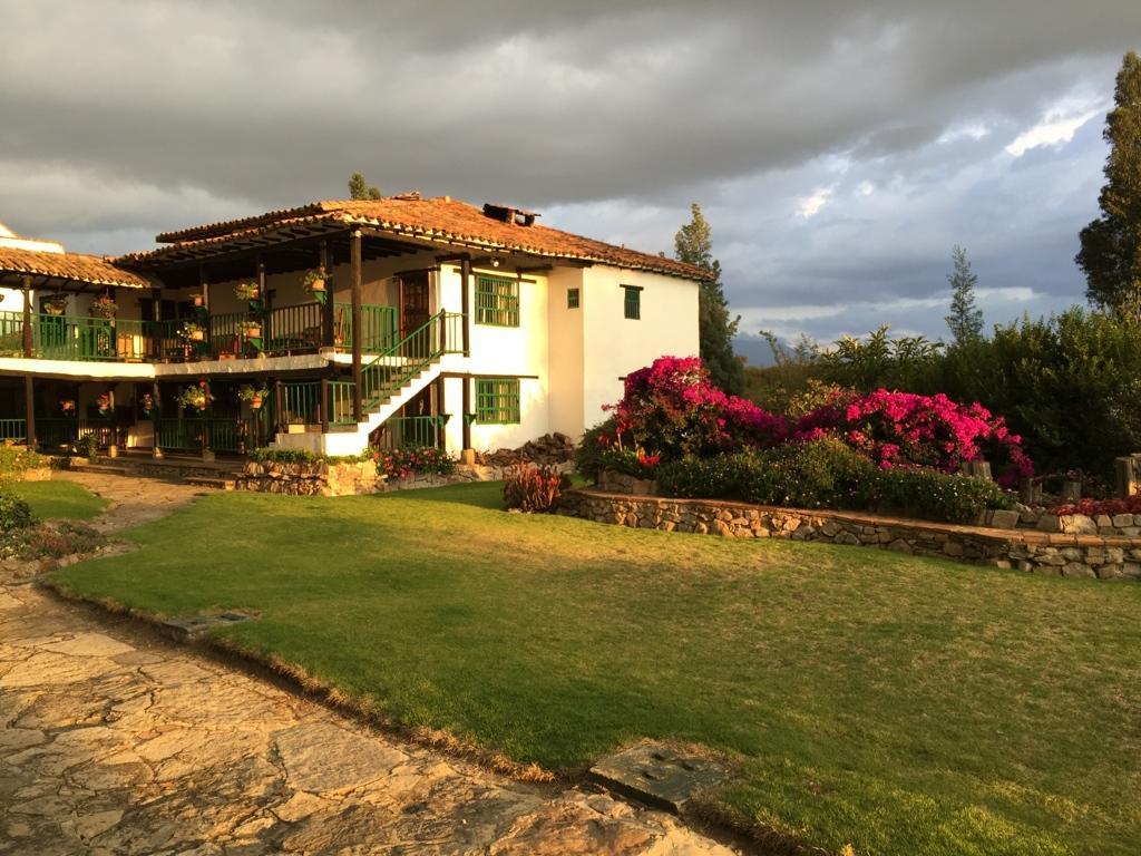 Hotel San Luis De Ucuenga Nobsa Bagian luar foto